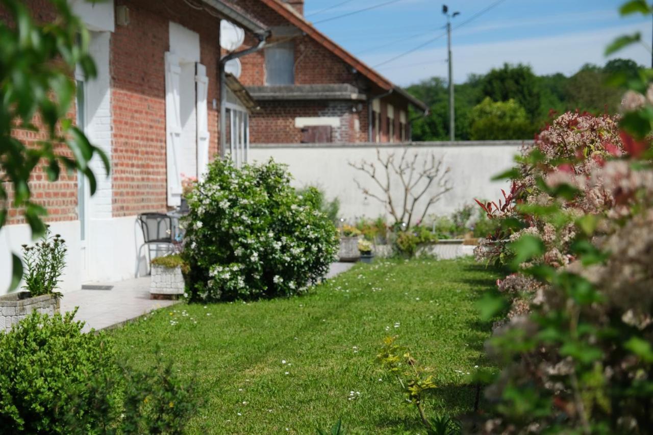 La Maison De Maria Folembray Eksteriør billede